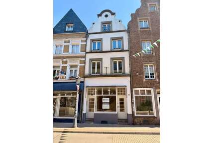 Haus zum Kaufen in Neuss 467.950,00 € 150 m²
