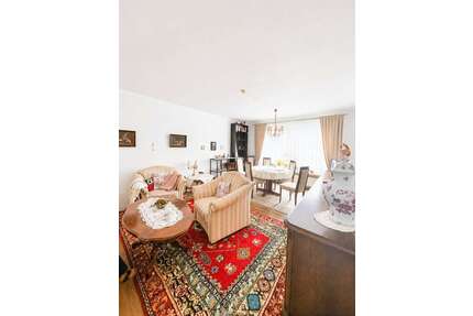 Wohnung zum Mieten in Bremerhaven 550,00 € 69.77 m²