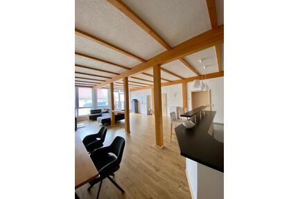 Großzügige 200 m² Wohnung mit Südbalkon, EBK & idyllischer Lage - Lauchheim