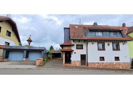 Gepflegtes Mehrgenerationenhaus in ruhiger Lage - Ottweiler