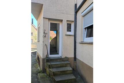 STADTMITTE 2 ZIMMER WOHNUNG ERDGESCHOSS ALTBAU - Lauffen am Neckar