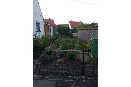 Provisionsfrei* Doppelhaushälfte in ruhiger Randlage mit Garten & Carport - 90.000  VB - Blankenhain