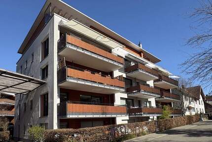 Begehrte Lage am Luisenplatz: 2,5 Zimmer Mietwohnung mit TG Stellplatz bezugsfrei - Radolfzell