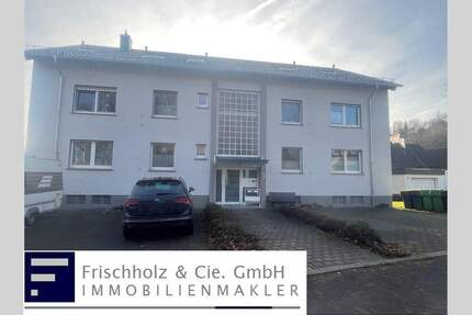 Frisch sanierte 1,5-Zimmer-Dachgeschoss-Wohnung in ruhiger Lage von Kierspe zu vermieten!