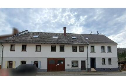 Großes Haus mit viel Potenzial für Mehrgenerationen wohnen. - Rammelsbach