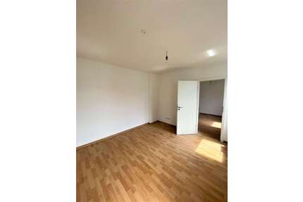 Wohnung zum Mieten in Krefeld 370,00 € 37 m²