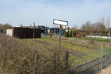 Garten in Lehrte abzugeben - 3.000,00&nbsp;EUR Kaltmiete, ca.&nbsp; 0,00&nbsp;m&sup2; in Lehrte (PLZ: 31275)