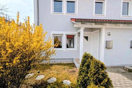 2 12 Zimmer Wohnung, EG - 790,00&nbsp;EUR Kaltmiete, ca.&nbsp; 79,00&nbsp;m&sup2; in Sulzbach-Rosenberg (PLZ: 92237)
