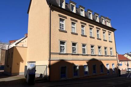 Schick Wohnen im Dachgeschoss! - 385,00&nbsp;EUR Kaltmiete, ca.&nbsp; 70,00&nbsp;m&sup2; in Riesa (PLZ: 01589)