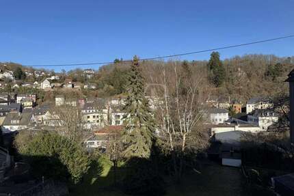 Haus zum Mieten in Idar-Oberstein 860,00 € 120 m²