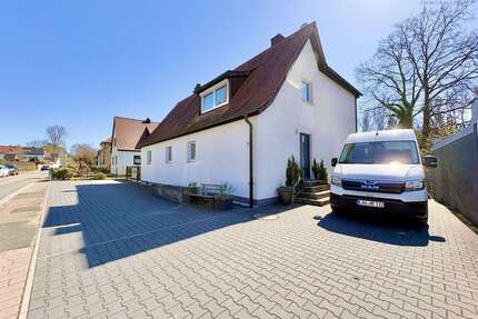 Haus zum Kaufen in Feucht 620.000,00 € 157 m²