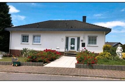 Charmantes Einfamilienhaus in ruhiger Bestlage von Gisingen - Saarlouis