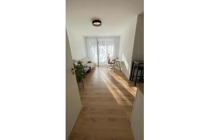 Helles WG-Zimmer in Frauen-WG | Döhren | Balkon | ab sofort - Hannover Döhren-Wülfel