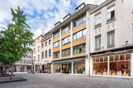 Haus zum Kaufen in Düsseldorf 7.250.000,00 € 393 m²