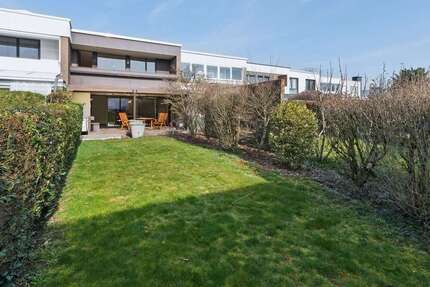 Haus zum Kaufen in Steinbach (Taunus) 485.000,00 € 128 m²