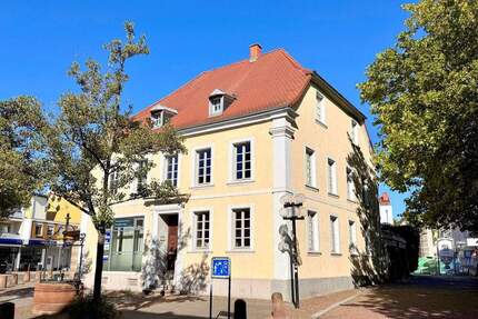 KL-Altstadt - Stilvolles, denkmalgeschütztes Wohn-Geschäftshaus mit 3 Garagen - Kaiserslautern Innenstadt