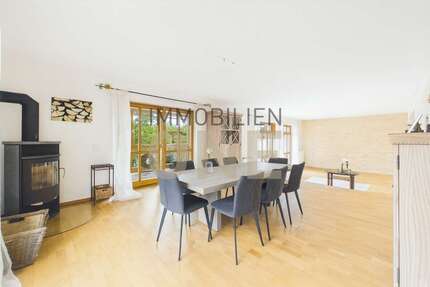 Haus zum Kaufen in Regenstauf Steinsberg 495.000,00 € 182.98 m² - Regenstauf / Steinsberg