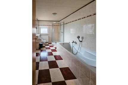 Doppelhaus Hälfte zu vermieten - 1.550,00&nbsp;EUR Kaltmiete, ca.&nbsp; 150,00&nbsp;m&sup2; in Frankenthal (Pfalz) (PLZ: 67227)