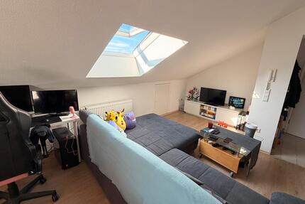 2-Zimmer-DG-Wohnung mit Balkon in der Eppinger Südstadt - Eppingen