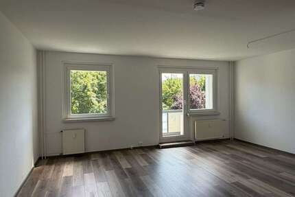 Wohnung zum Mieten in Berlin 749,00 € 53.92 m²
