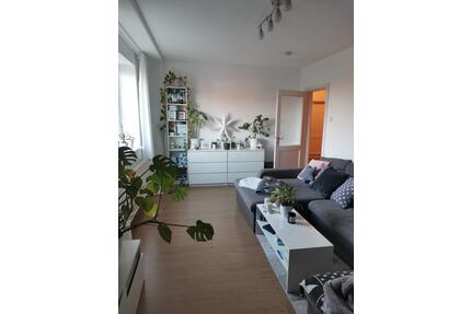 Vollmöblierte 2-Zimmer-Wohnung mit Balkon in Eilbek für 11 Monate - Hamburg Wandsbek