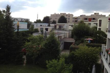 Gemütliche 2-Zimmer-Wohnung mit Balkon auf dem Zollberg - Esslingen am Neckar Pliensauvorstadt