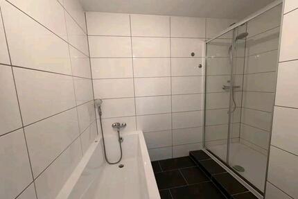3 Zimmer Wohnung mit großem Sonnenbalkon in ruhiger Lage von SWA - Bad Schwalbach