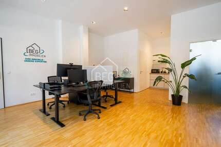 Büro in Stuttgart 675,00 € 56.14 m²