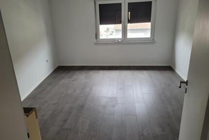 2 ZKB,Keller,Balkon - 420,00&nbsp;EUR Kaltmiete, ca.&nbsp; 58,00&nbsp;m&sup2; in Neunkirchen (PLZ: 66538)