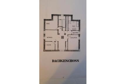 3 Zimmer Dachgeschoss Wohnung mit Garten und Carport - Halfing