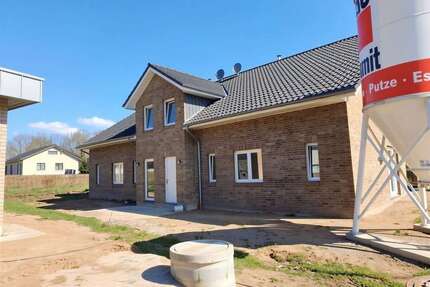 Haus zum Kaufen in Uchte 359.000,00 € 178 m²