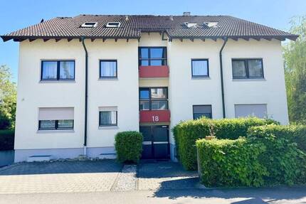 Sehr schöne 3-Zimmer-ETW ruhig und mit Blick ins Grüne und trotzdem zentral und Stadt nah - Weil am Rhein