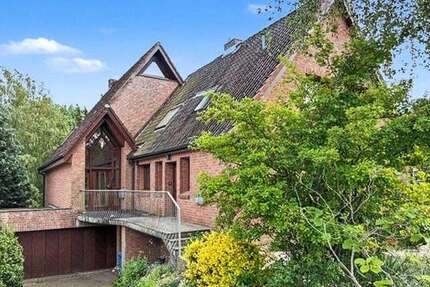 Haus zum Kaufen in Reinfeld (Holstein) 849.000,00 € 295 m²