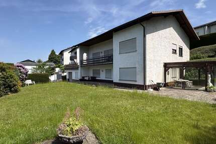 Haus zum Kaufen in Kreuztal 365.000,00 € 171.11 m²