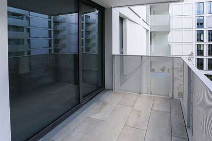 Wohnung zum Mieten in Berlin 2.140,00 € 88.87 m²