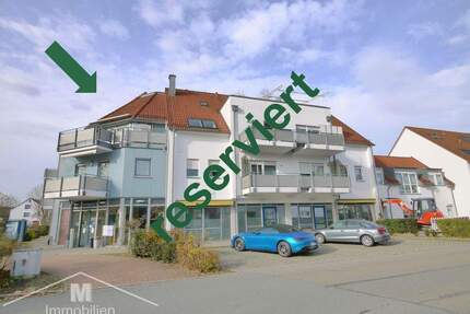 Betreutes Wohnen am Sägerhof: Helle 2-Zimmer-Dachgeschoss-Whg. mit EBK, Auzug u. TG-Stellplatz - Schwanstetten Schwand