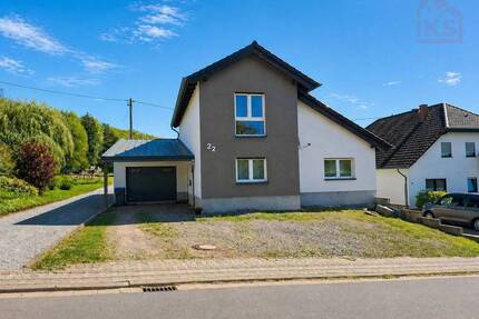 Modernes Einfamilienhaus mit Galerie, großem Grundstück und besonderem Wohngefühl - Lebach / Hoxberg Knorscheid