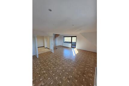 +++ Sanierte Maisonette-Wohnung in Hardterbroich-Pesch +++ - Mönchengladbach Nord