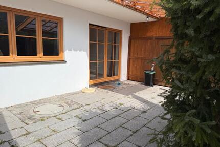 Schöne zwei Zimmer Wohnung mit Garten - Bad Tölz