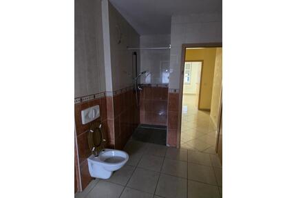 4ZKB Stadt Fußbodenheizung - 700,00&nbsp;EUR Kaltmiete, ca.&nbsp; 135,00&nbsp;m&sup2; in Völklingen (PLZ: 66333)