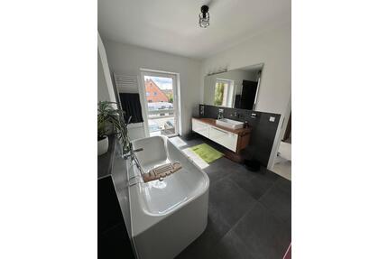 Exklusive 3,5-Zimmer-Eigentumswohnung mit gehobener Ausstattung - Isenbüttel