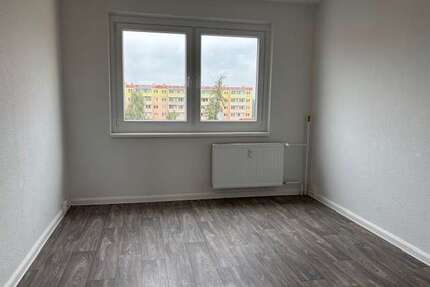 Wohnung zum Mieten in Dessau-Roßlau 422,00 € 70.38 m²