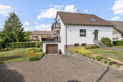 Haus zum Kaufen in Birkenfeld 339.000,00 € 213 m²