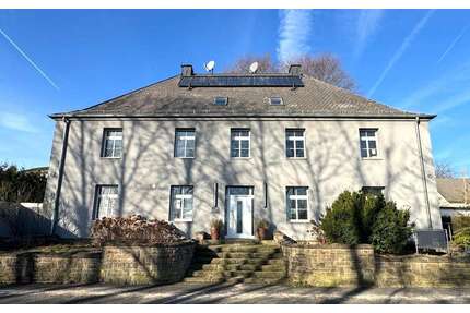 Haus zum Kaufen in Unna 990.000,00 € 525 m²