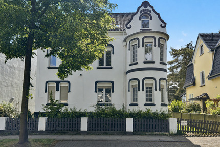 Haus zum Kaufen in Essen 594.500,00 € 250 m²