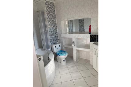 3-Raum Wohnung im Erdgeschoss - 760,00&nbsp;EUR Kaltmiete, ca.&nbsp; 95,00&nbsp;m&sup2; in Müllrose (PLZ: 15299)