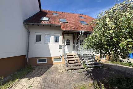 Haus zum Kaufen in Leuna 219.000,00 € 109 m²