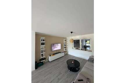 Wohnung zum Mieten in Loxstedt 735,00 € 51.59 m²