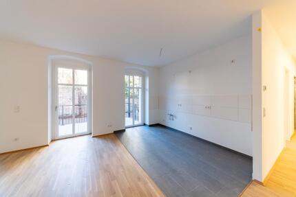 AUFGEPASST - Tolle 2-Raum-Wohnung in ruhiger Lage, zentrumsnah - WE03 - Chemnitz Hilbersdorf