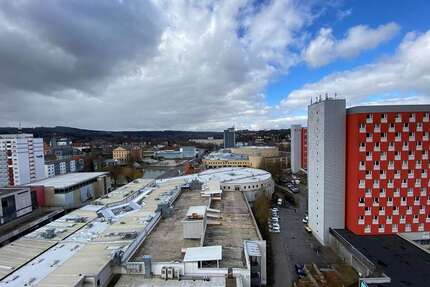 Wohnung zum Mieten in Suhl 388,86 € 54.52 m²